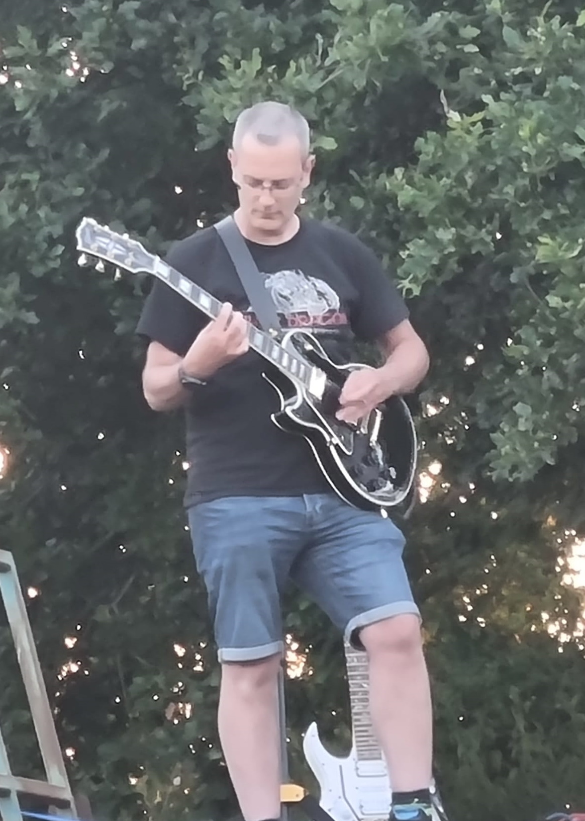 Band Image 2